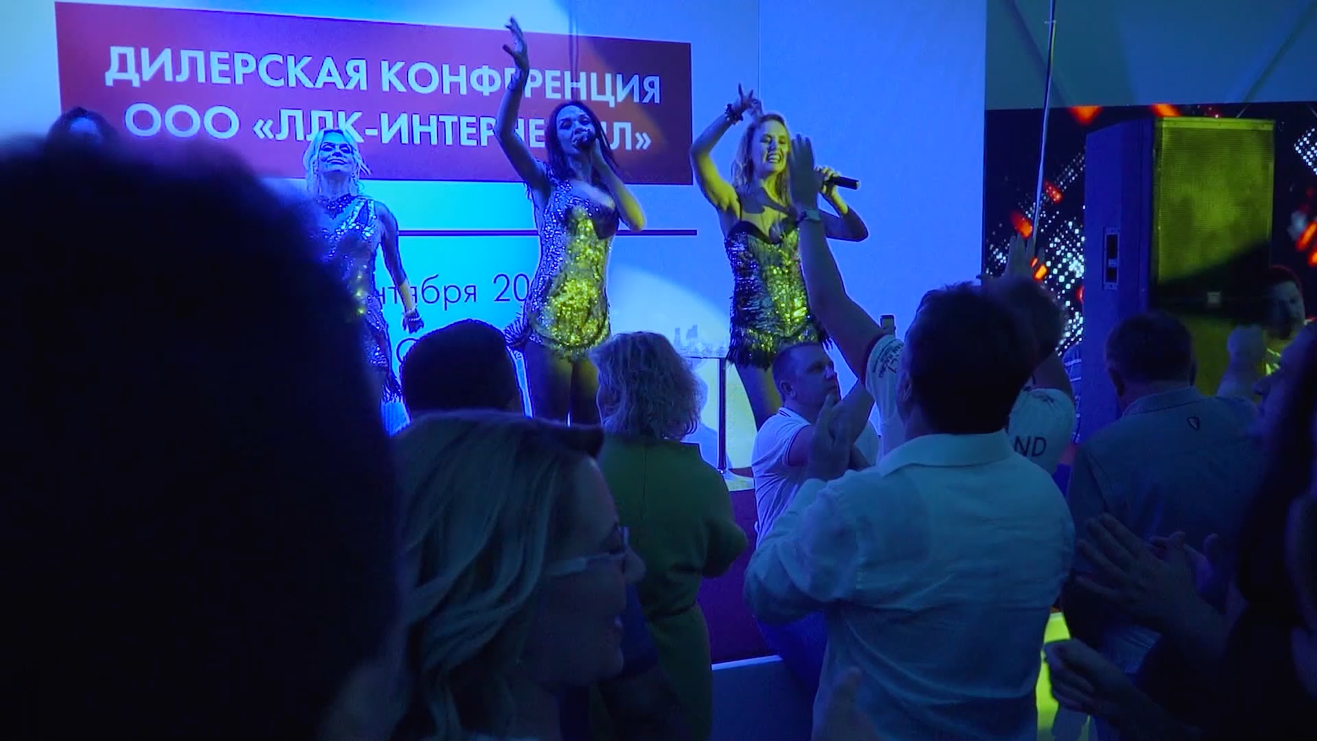 LK_master (edit version).mp4_snapshot_04.28_[2018.10.12_18.52.14