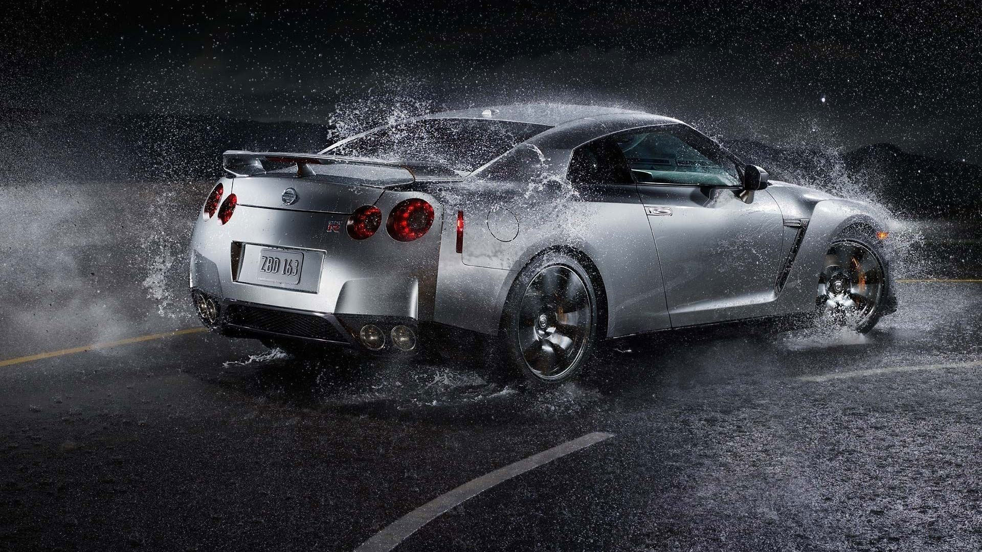 nissan-gtr.jpg