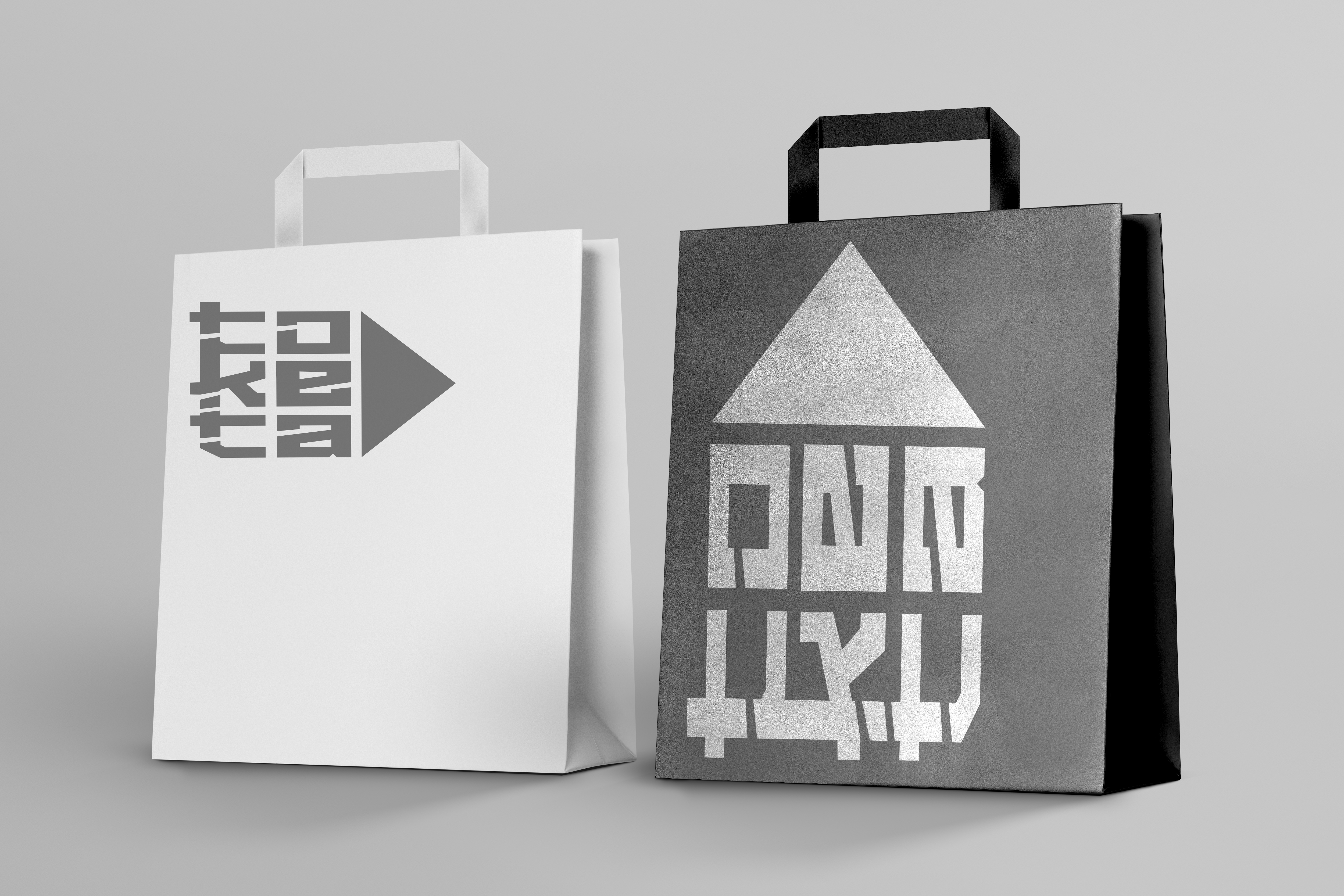 rm355-s73-card-bag-05-mockup.jpg