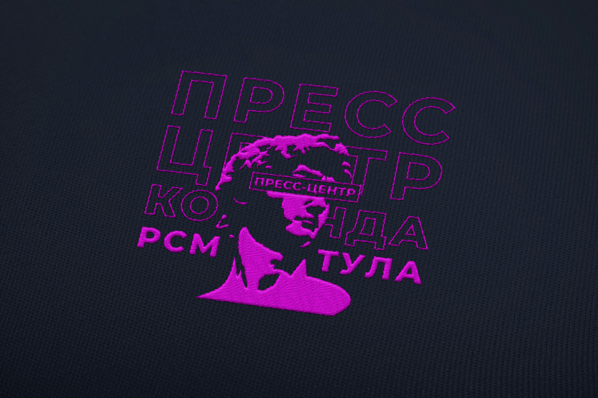 Embroidered Logo MockUp копия.jpg