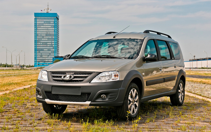 Описание автомобиля Lada Largus