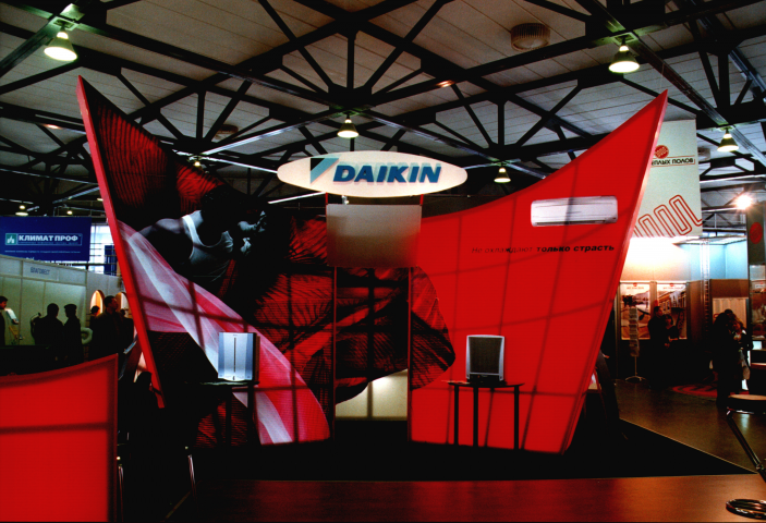 Дизайн выставочного стенда .С.-Петербург .Бренд Daikin.2006 г.