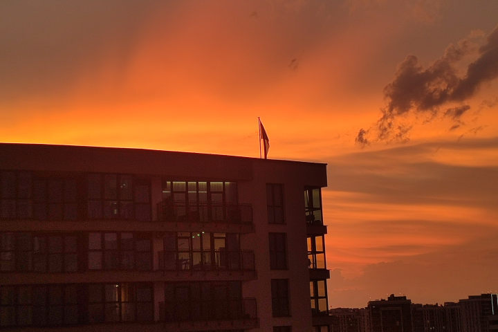 Маленький видеоролик о красоте ночного города Минск.