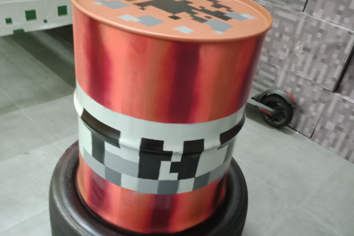 Бочка в стиле динамита из майнкрафт