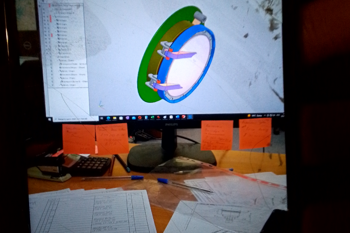 Дверь для подводных лодок