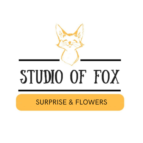 Логотип для студии цветов и подарков