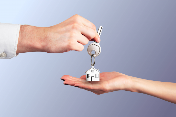 Помощь в покупке продаже недвижимости