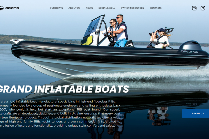GRAND INFLATABLE BOATS