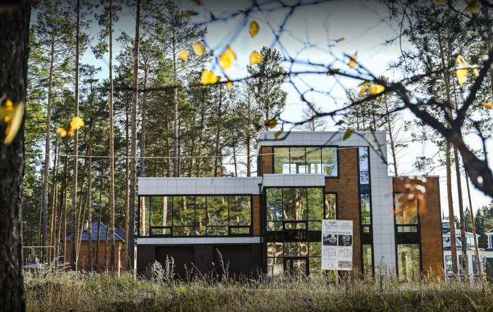 Современные дома в коттеджном поселке "Новая Европа"