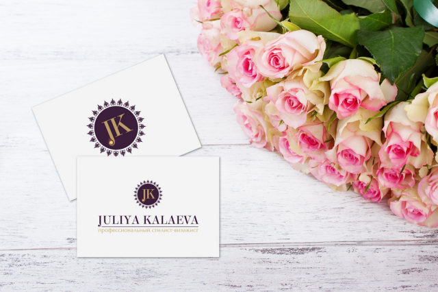 Логотип для стилиста-визажиста