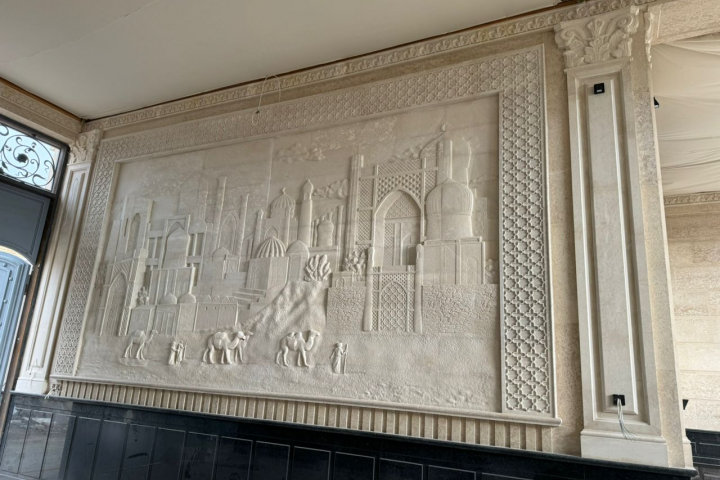 Восточный город