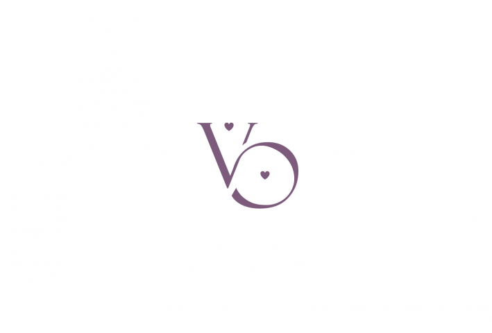 Шрифтов логотип "VO". Семейная монограмма