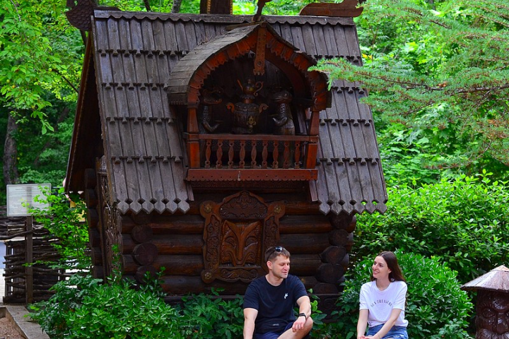 Поляна Сказок