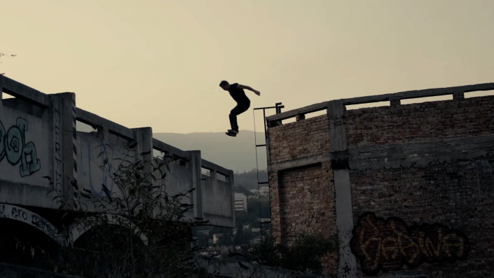 Динамичный паркур под музыку