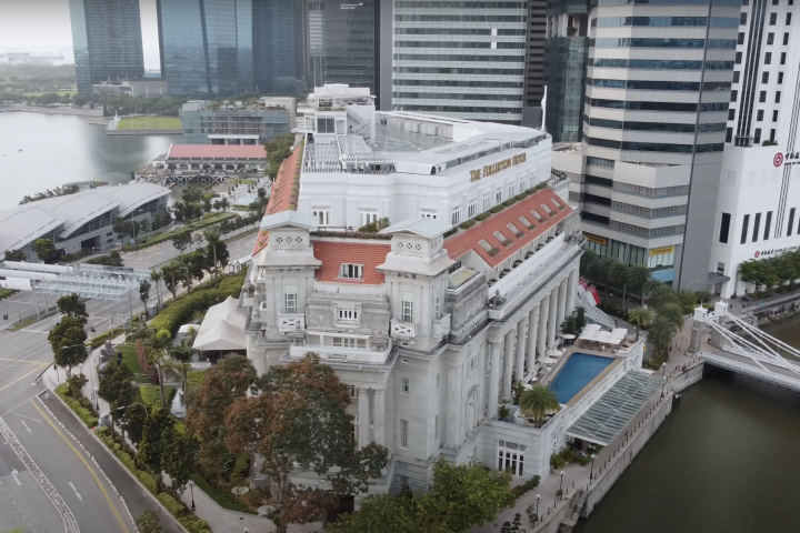 Сингапур | Жизнь в рабстве или город будущего?