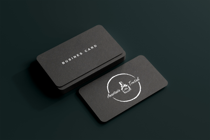 Логотип для мастера по маникюру