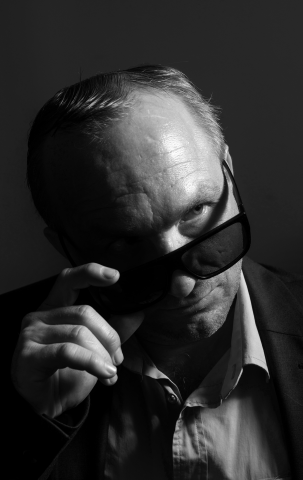 портрет Константин