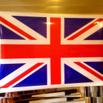 Флаг Великобритании на крышу Reng Rover Sport