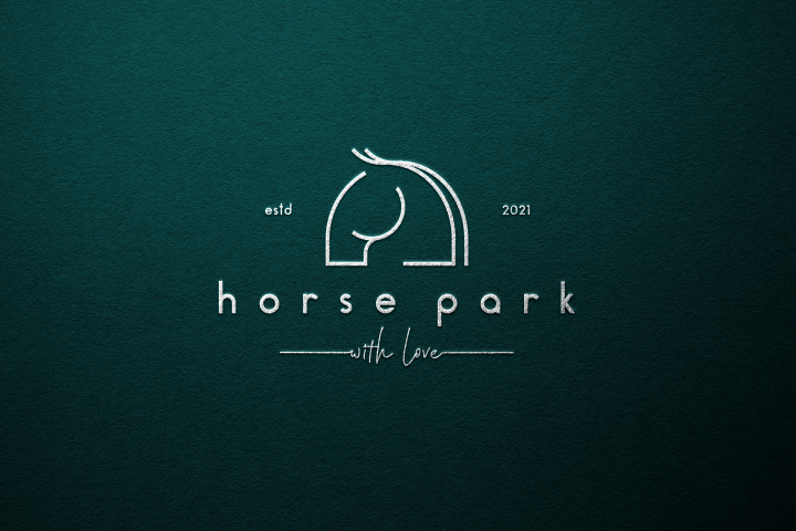 Логотип для "horse park".