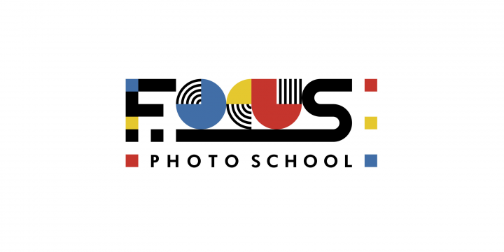 Логотип для школы фотографов "Focus"