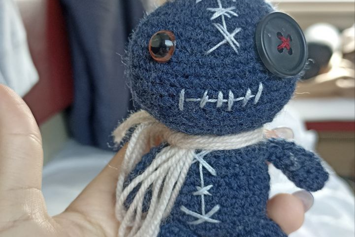 Вязанная игрушка