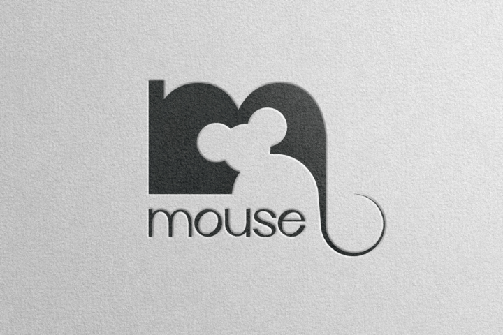 Логотип для интернет магазина одежды "Mouse"