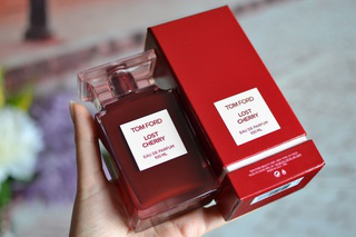 Описания товаров: духи, пылесос, хлебопечка