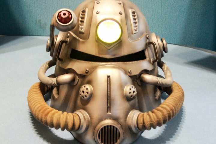Шлем из игры "Fallout"