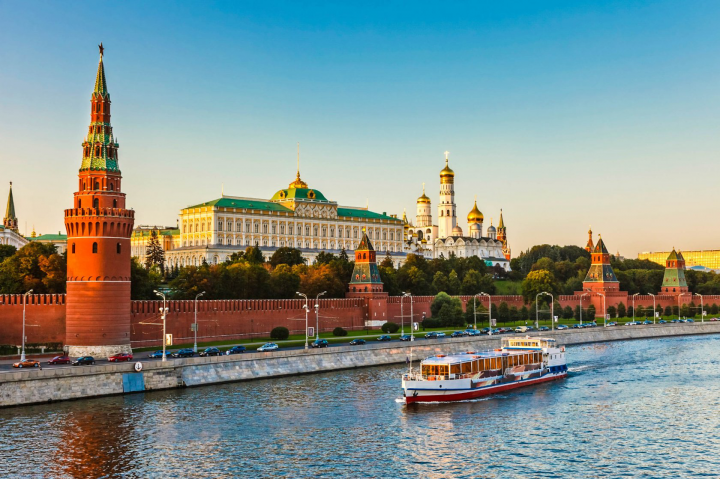 Обзорные экскурсии по Москве