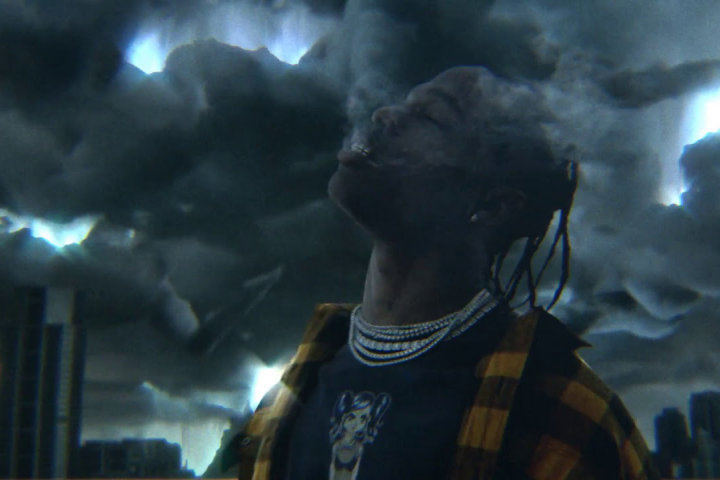 Travis Scott Outfit