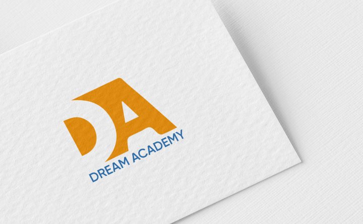Логотип «DREAM ACADEMY»