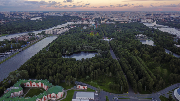 Крестовский остров