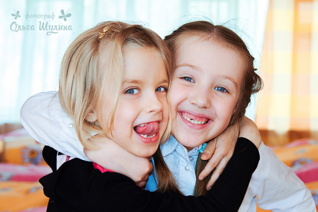 Фотосъёмка в детском саду. Обнимашки.