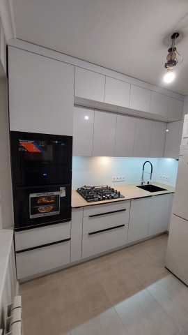 Кухня  в современном стиле