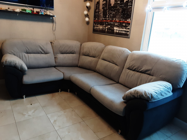 Перетяжка дивана