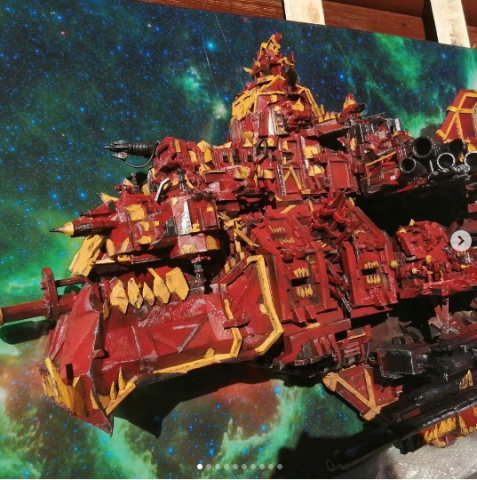 3D печать блока для компьютера в стиле Warhammer 40000