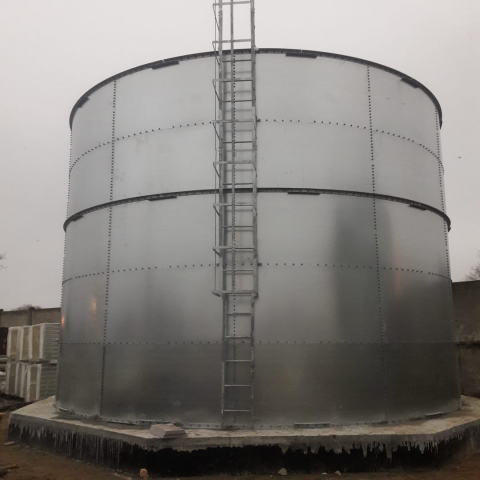 Сборно-разборный резервуар