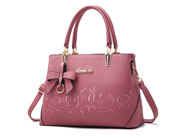 Для интернет магазина. Ретушь, обтравка, имитация цвета.