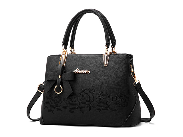 Для интернет магазина. Ретушь, обтравка, имитация цвета.