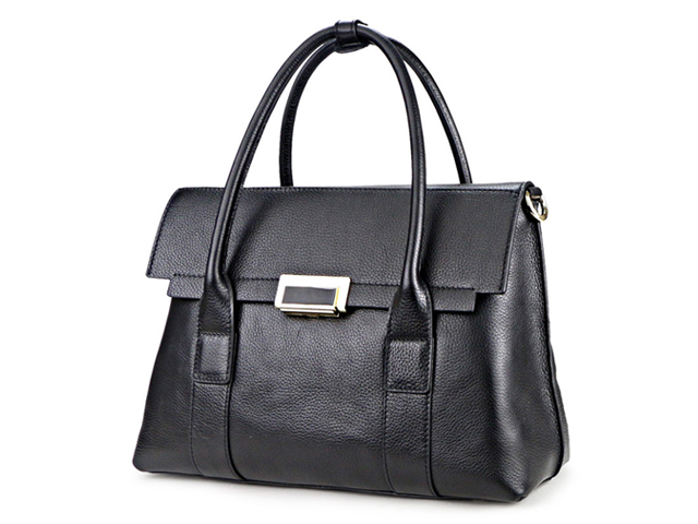 Для интернет магазина. Ретушь, обтравка, имитация цвета.