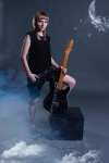 Фотография группы RADIO.6 (гитаристка)