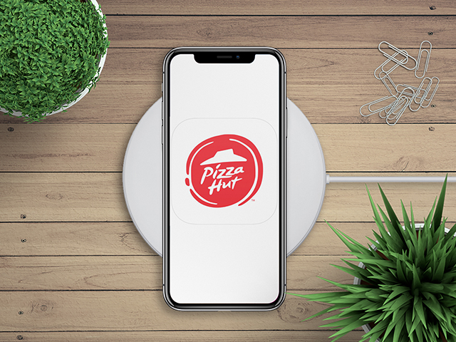 Мобильное приложение ios Pizza Hut. Доставка пиццы