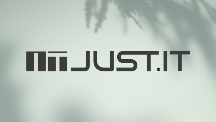 Вариант логотипа IT-компании Just.IT