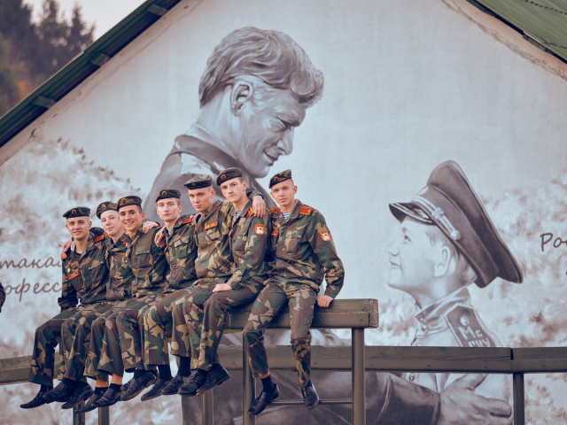 Кадетское училище. Еще мальчишки, но такие взрослые!
