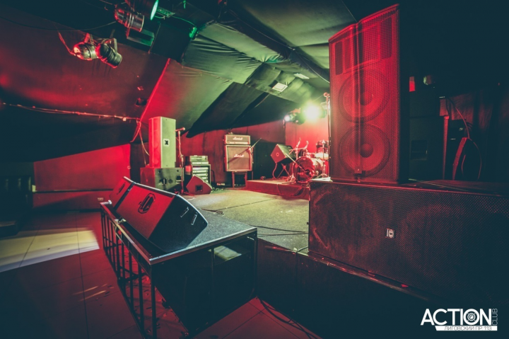 Polyphia - GOAT (cover) Live club Action