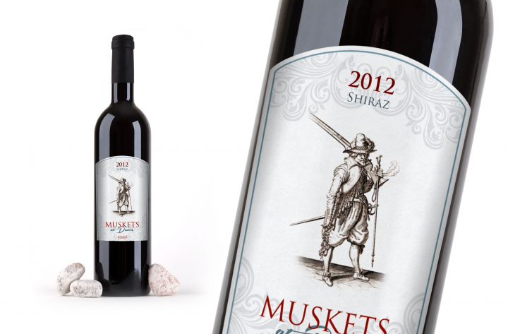 Винная этикетка Мушкеты