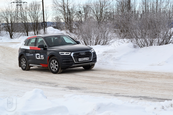 Фото для Автосалона AUDI