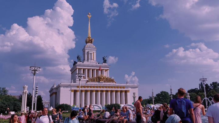 ВДНХ и лето