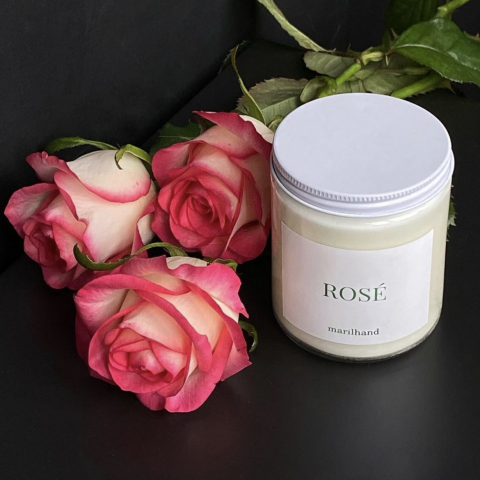 • АРОМАТИЧЕСКАЯ СВЕЧА «ROSE» •