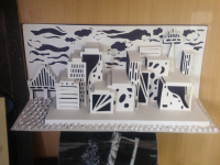 Город у моря (киригами)